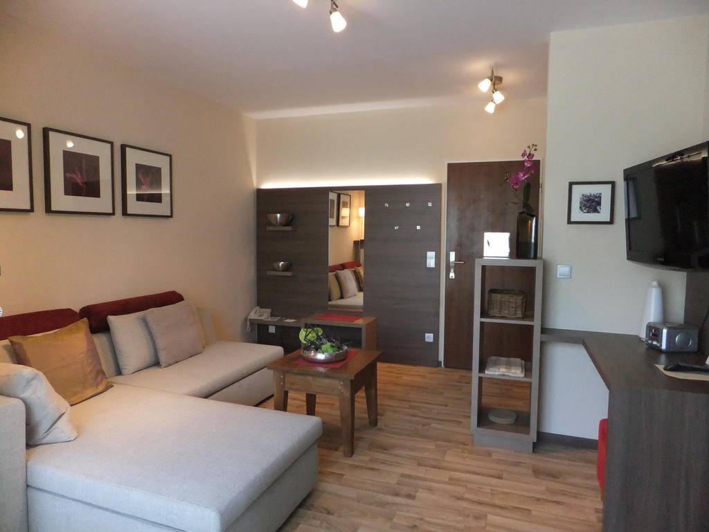Aparthotel Christine Bad Füssing Стая снимка